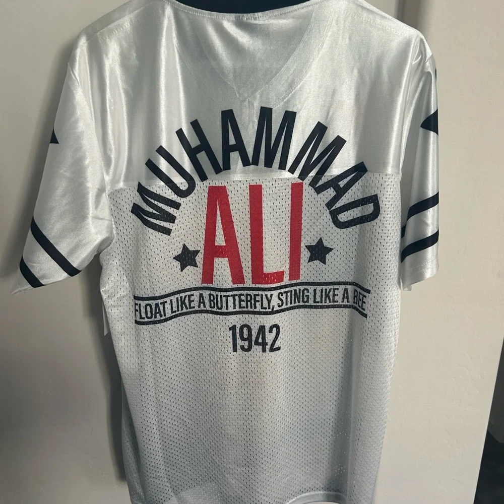 Nordstrom Brand Muhammad Ali Jersey Shirt Top Size Medium NWT Streetwear